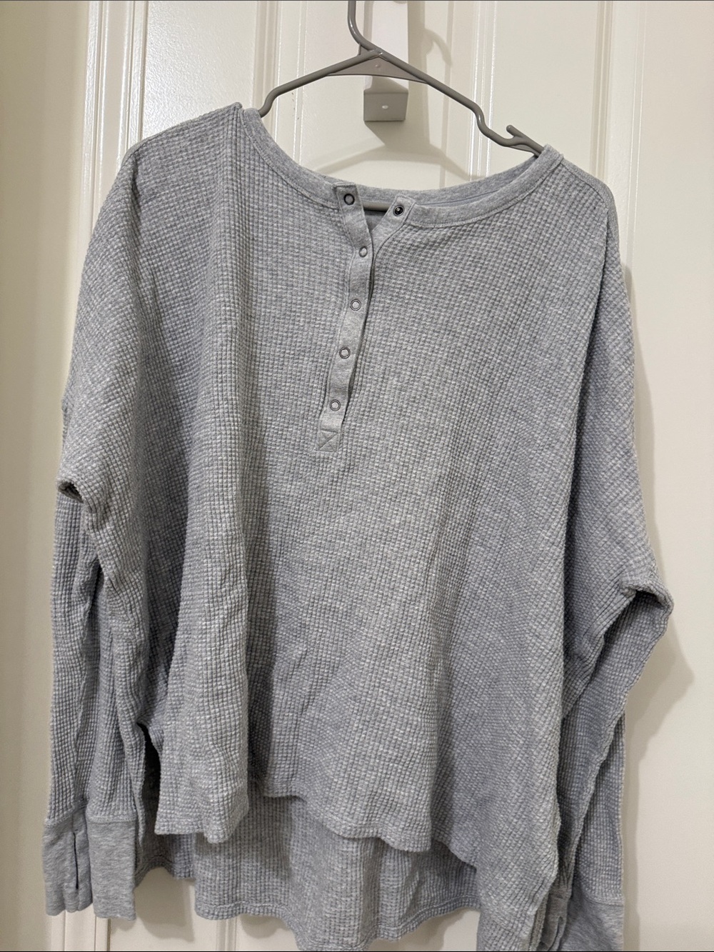 Long Sleeve Waffle Henley Top - Gray